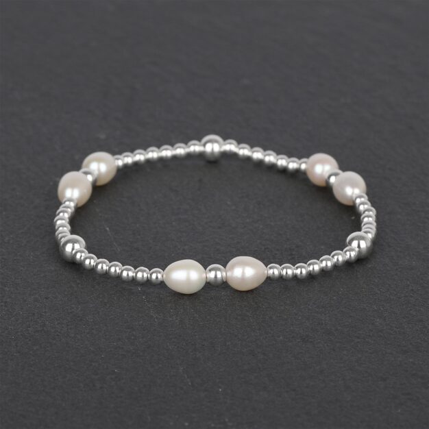 Freshwater Pearls & 925 Sterling Silver beaded bracelet