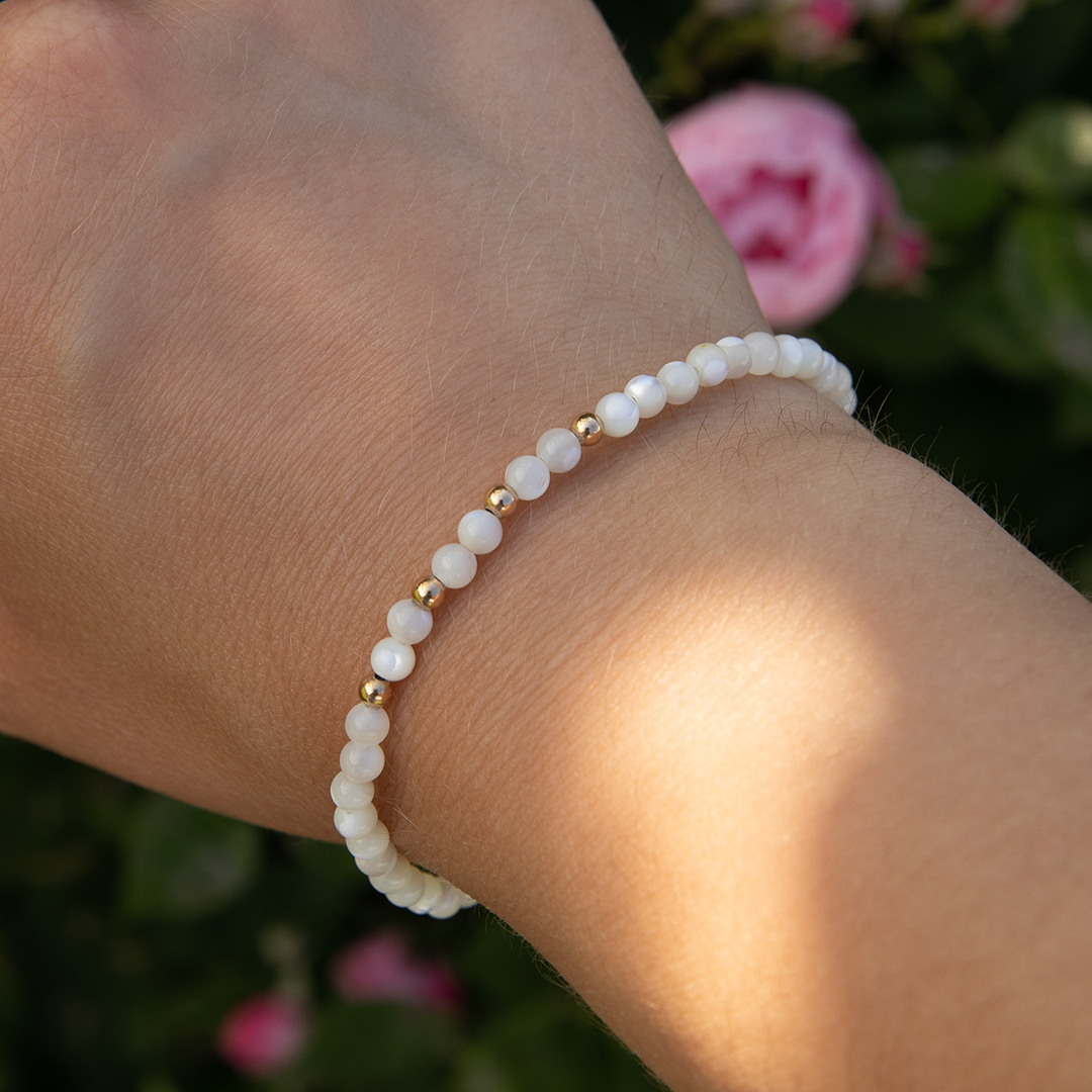 Classic Pearl Stretch Bracelet - White | Claire's US